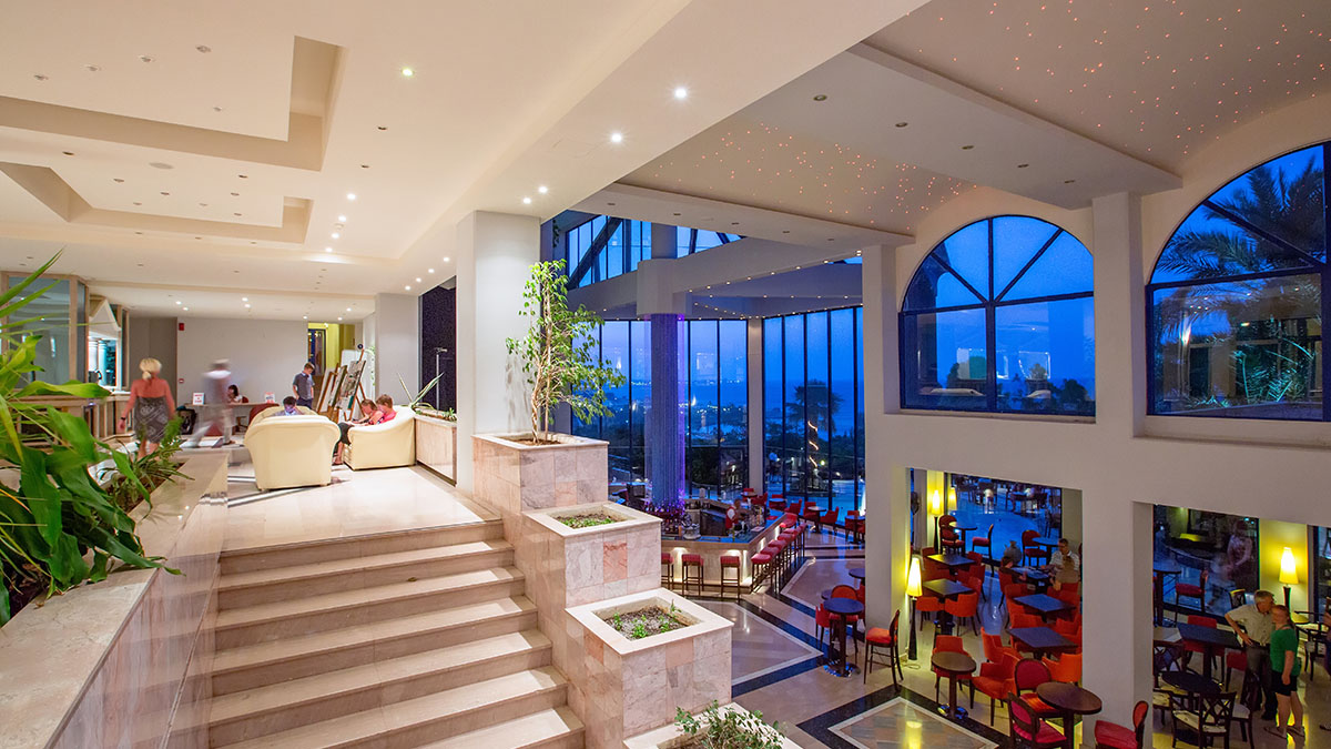 Kresten Palace Hotel